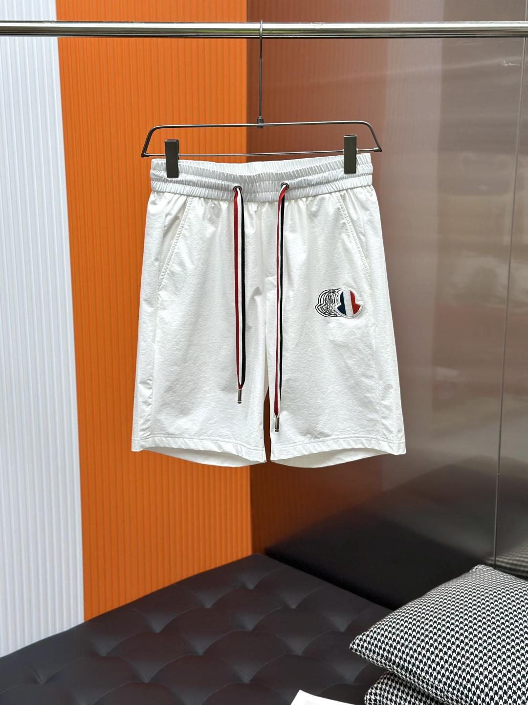 몽클레어 캐주얼 반바지 (해외배송)