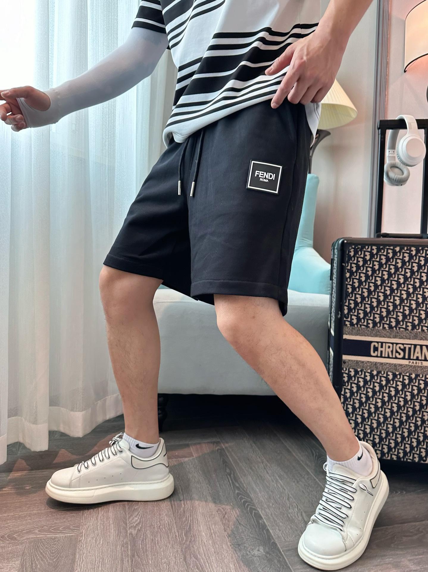 펜디 남성 캐주얼 반바지  (해외배송)