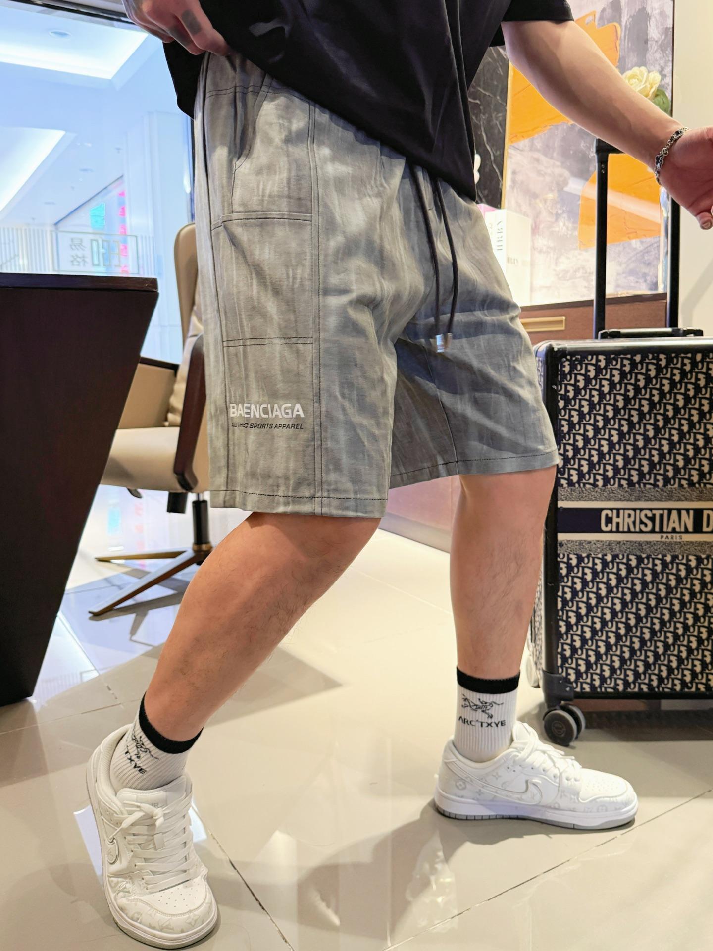 발렌시아가 남성 캐주얼 반바지 (해외배송)