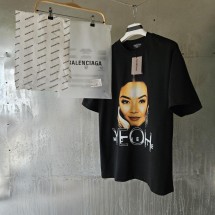발렌시아가 양자경 티셔츠 (국내배송)