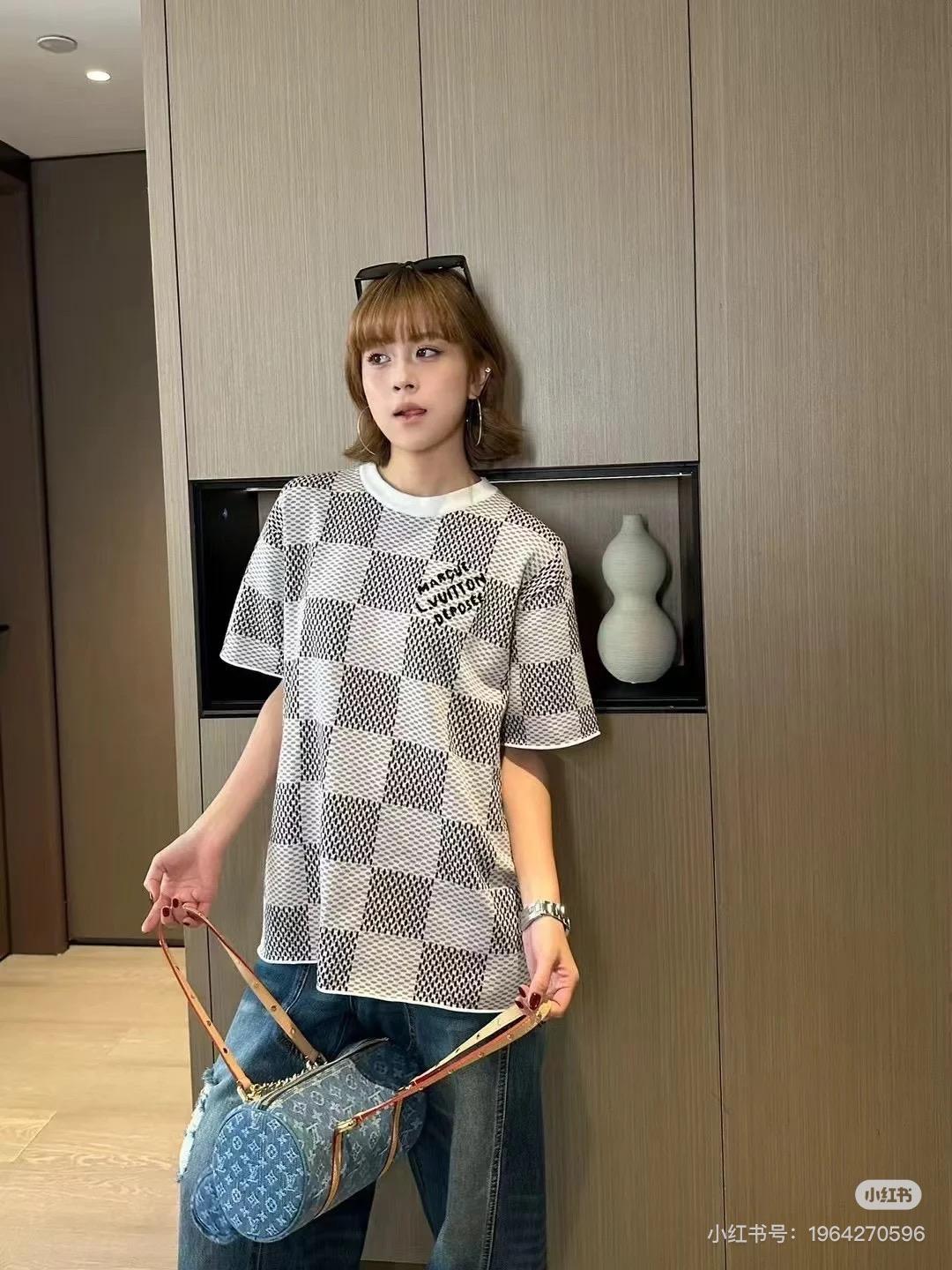 루이비통 체크무늬 니트 자카드 반팔 (해외배송)