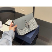 디올 옴므 모노그램 메신저 백 2컬러 (해외배송)