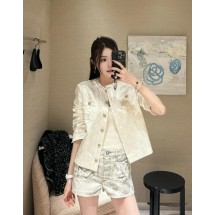 샤넬 수공예 워크숍 뉴 코코 걸 화이트 문라이트 라운드넥 재킷 (해외배송)