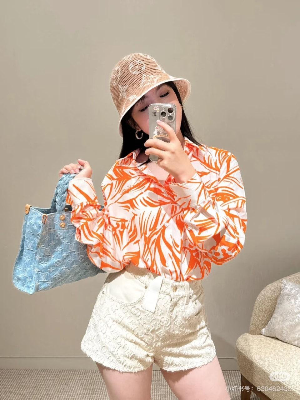 루이비통 25SS 화이트 엠보싱 데님 반바지 (정품급 해외배송)